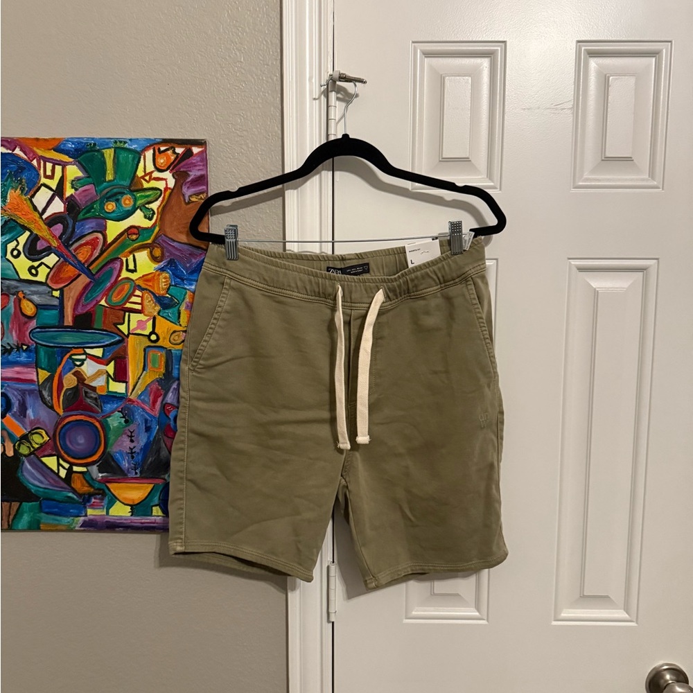Zara Olive Green Shorts
